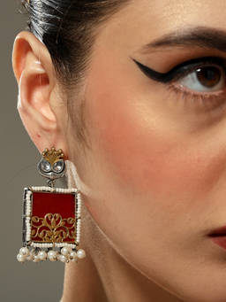 VENI - Square Earrings