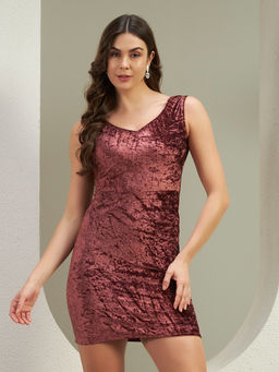 VAARARO - Red Glam Crushed Velvet Mini Dress with Stylish V-Neck