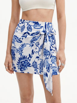 Outzidr - White High Waist Tie-Up Skirts