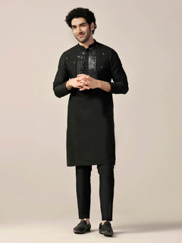 KISAH - Men Black Kurta with Trouser (Set of 2)