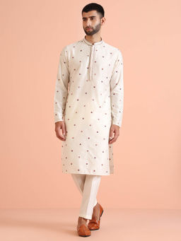 KISAH - Men Cream Kurta with Trouser (Set of 2)