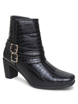 VALIOSAA - Textured Black Casual Boots
