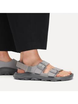Birkenstock - Mogami Tech Loop Stealth Buckle Unisex Regular Width Grey Sandals