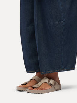 Birkenstock - Gizeh Big Buckle Women Regular Width Beige Sandals