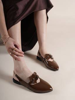 Drop Bold - Women Brown Floral Sandals