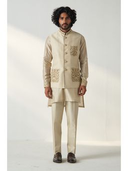 STUDIO BAGECHAA - Cream Priyank Kurta with Pant and Nehru Jacket (Set of 3)