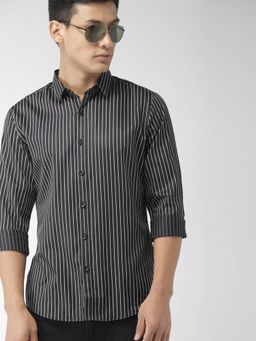 Levi's - Men Black Slim Fit Casual Shirt