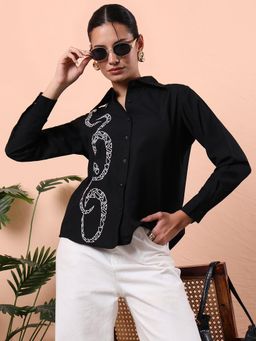 FITHUB - Black and White Embroidered Shirt