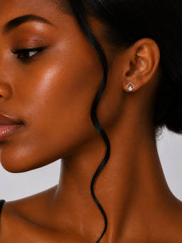 MINOUS - Silver Modern Clover Earrings