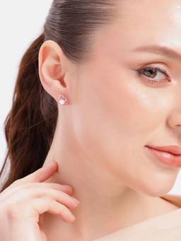 MINOUS - Silver Delicate Pearl Heart Studs