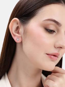 MINOUS - Silver Love Petal Earrings
