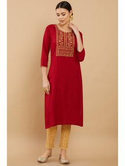 Soch - Women Maroon Rayon Embroidery Kurta