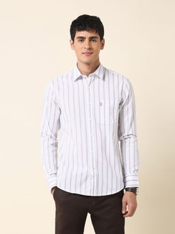 U.S. POLO ASSN. - Men Vertical Striped Tailored Fit Shirt