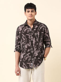 U.S. POLO ASSN. - Men Brown Tropical Printed Tailored Fit Shirt