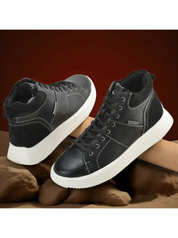 WOODLAND - Men Casual Black Sneakers