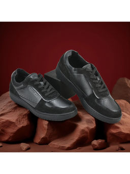 WOODLAND - Men Casual Black Sneakers