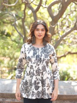 Mamicha - Kaira White Top