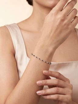 GIVA - Silver Noir Nest Bracelet