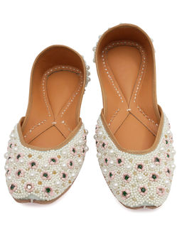 NR by Nidhi Rathi - Pista White Pearled Ethnic Juttis