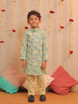 TINY COLOUR - Off White Lily Kurta with Pyjama