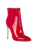 Red color option, Sold out, Currently selected