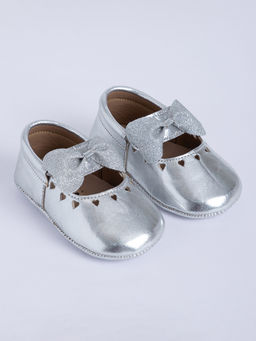 Hopscotch - Bow Applique Booties