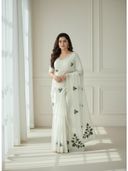 White color option, Currently selected