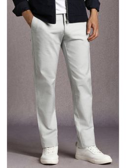 Louis Philippe - Men Grey Solid Flat Front Casual Trousers