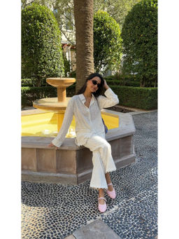 The Indian Artisan - Am Hakoba White Co-Ord (Set of 2)