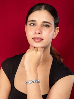 Niscka - Rhodium Plated Silver Bracelet