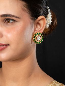 Niscka - Matte Gold Plated Round Earrings