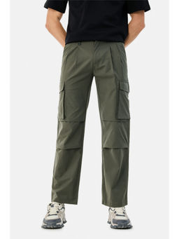 Snitch - Olive Solid Straight Casual Cargo Pants for Men