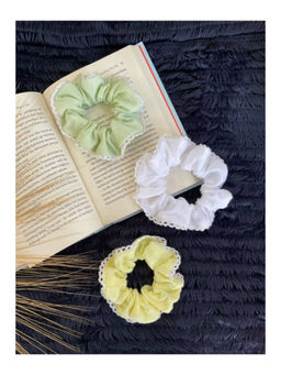 Taraasi - Zero Waste Mulmul Multicolored Scrunchies (Pack of 3)