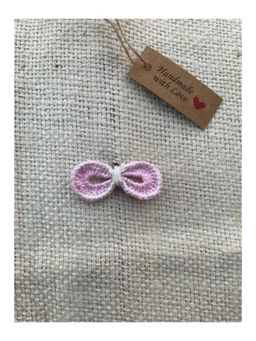 Taraasi - Handmade Crochet Hair Clip
