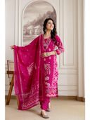 Pink color option, Currently selected