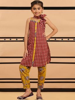 BaawRi - Maroon Checkered Straight Kurta and Pant
