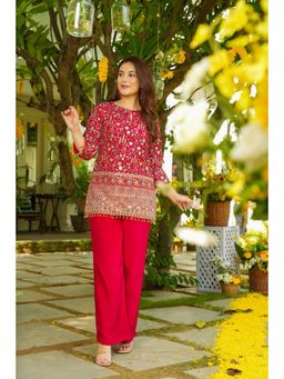 FAST FASHIONS - Red Embroidered Silk Blend Co-Ord Set