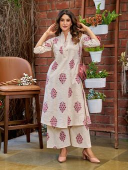 BERRYLICIOUS - Pink A-Line Floral Printed Co-Ord Set