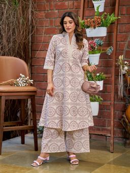 BERRYLICIOUS - Pink A-Line Floral Printed Co-Ord Set