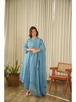 ONEWE INDIA - Powder Blue Aari Embroidered Doria Kurta with Pant and Dupatta