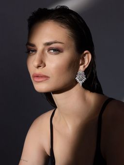 Shaze - Dangler Halo Drop Earrings