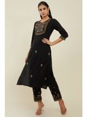 Black color option, Sold out, Currently selected