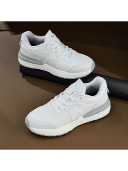 Campus - GLAMS White Women Sneakers