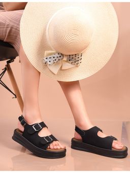 SHUZ TOUCH - Women Buckle-Strap Black Platform Sandals