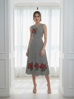 ZUMMER - White Striped Cut Out Dress