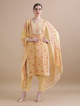 Jaipur Kurti - Yellow Pure Cotton Floral Embroidered Kurta with Pant and Dupatta (Set of 3)