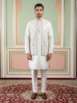 Jompers - Men White Silk Blend Embroidered Kurta with Pyjama and Nehru Jacket