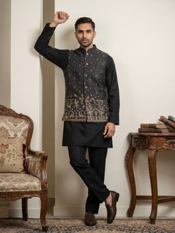 Jompers - Men Black Printed Embroidered Kurta with Pyjama and Nehru Jacket
