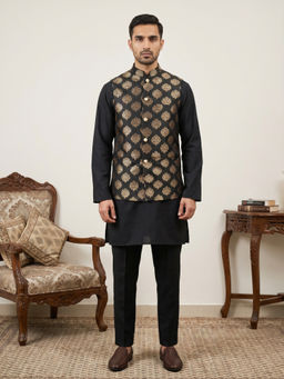 Jompers - Men Black Floral Woven Kurta with Pyjama and Nehru Jacket