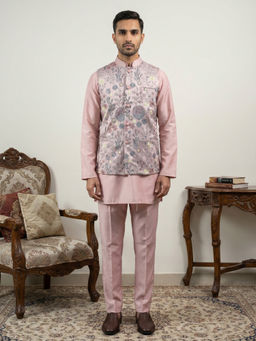 Jompers - Men Pink Floral Embroidered Kurta with Pyjama and Nehru Jacket